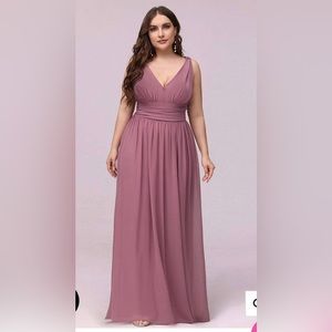 NWT sleeveless chiffon maxi dress